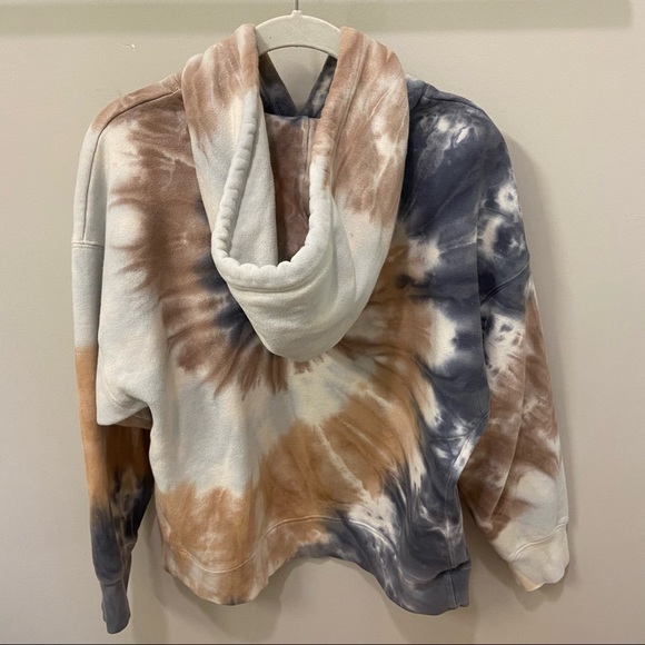 Aritzia TNA Boyfriend Hoodie - Picture 3 of 3